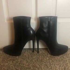 Steve Madden | Shoes | Steve Madden Velina Black Leather Boot | Poshmark